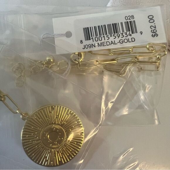 Uncommon James Medallion Necklace - NWT - Picture 4 of 4